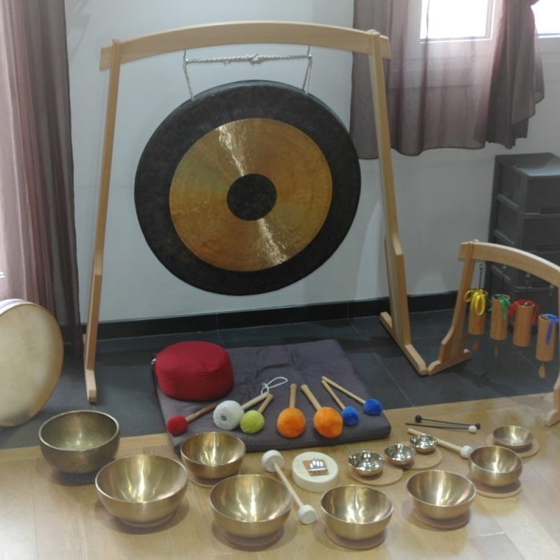 photo instruments de musique pour voyage sonore